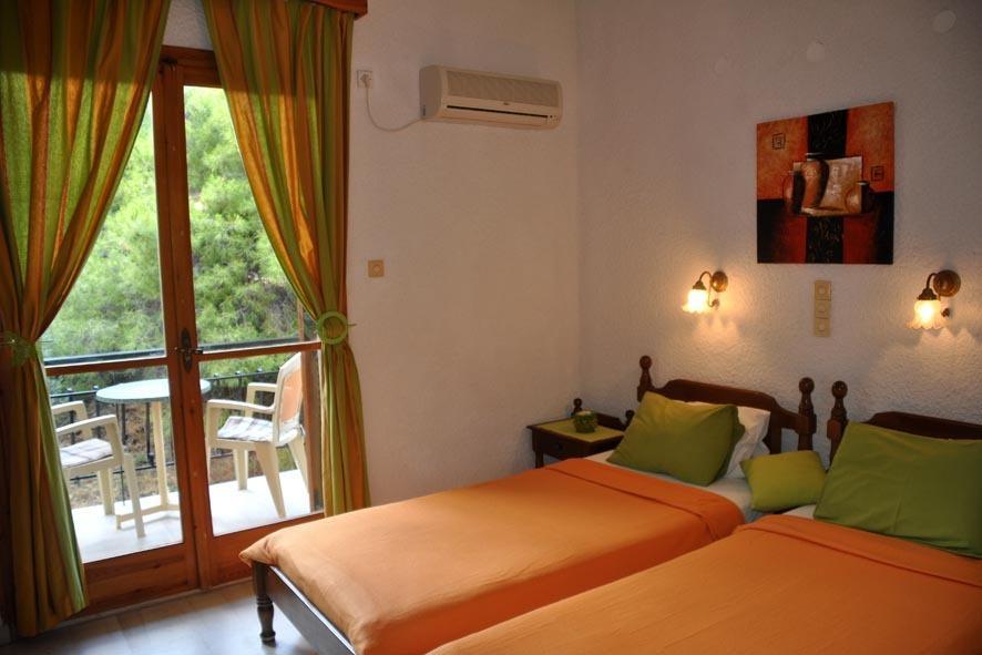 Artemis Rooms Agia Marina  Værelse billede